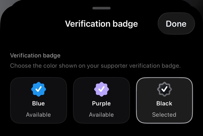 Subscription badge colour chooser with Blue, Purple and Black.